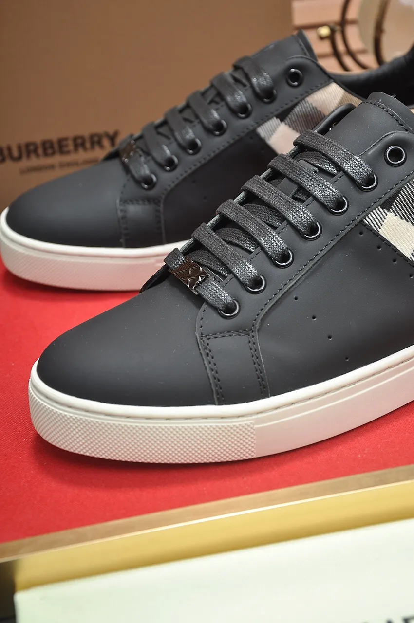 Men's shoes💰480💶[Burberry] (cowhide lining) classic low-top sneakers｜Imported cowhide with classic plaid fabric｜Cow leather lining｜Original outsole｜Fine workmanship and comfortable to wear Size: 38-44 (customized at 45)